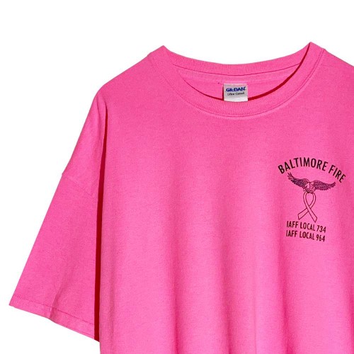 تیشرت صورتی شبرنگی استوک نخ پنبه طرح‌دار