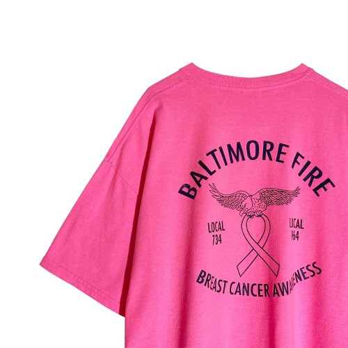 تیشرت صورتی شبرنگی استوک نخ پنبه طرح‌دار