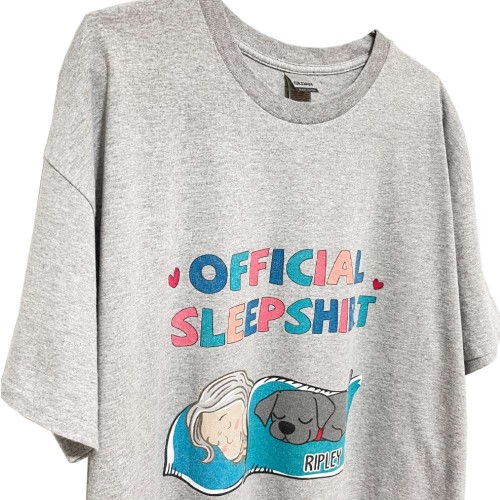 تیشرت آستین کوتاه چاپ‌دار Official Sleepshirt مدل Chill Wear